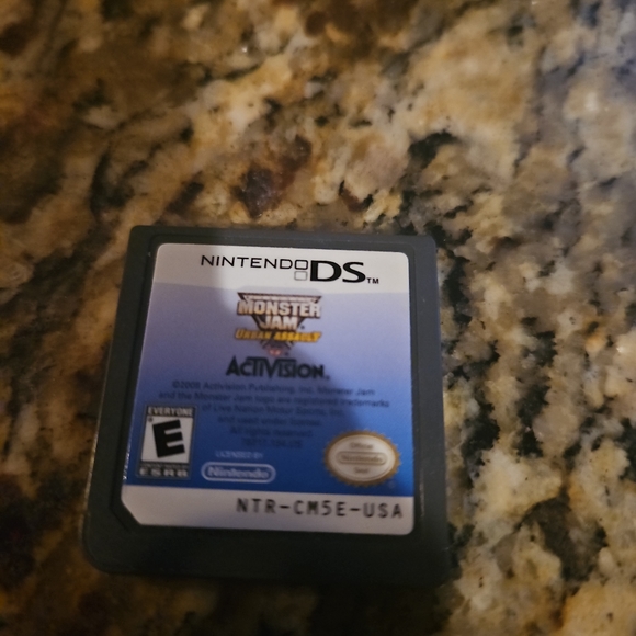 Nintendo DS Monster Jam game - Picture 2 of 6